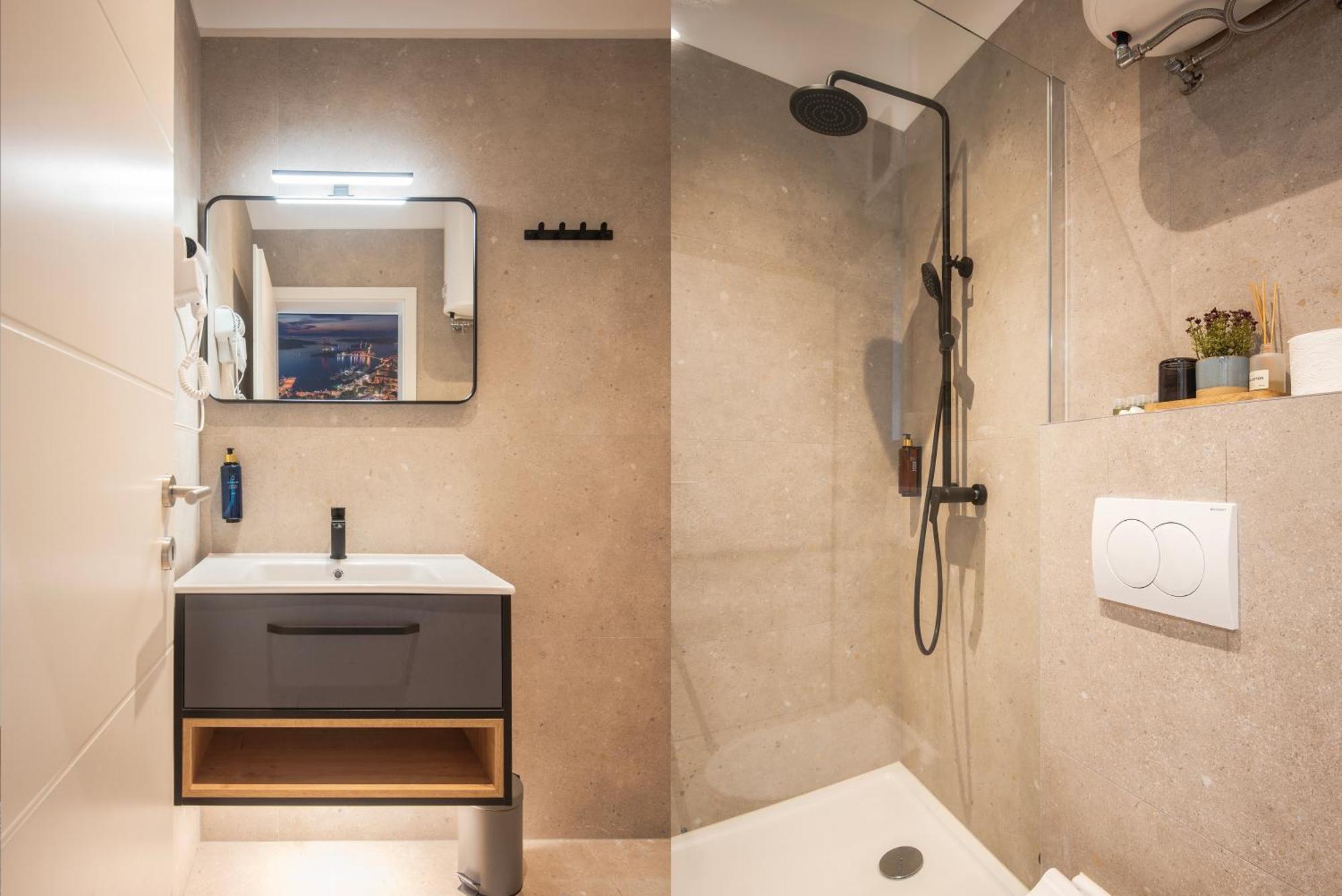 D&A Amphitheatre Premium Apartments With Free Parking พูลา ภายนอก รูปภาพ
