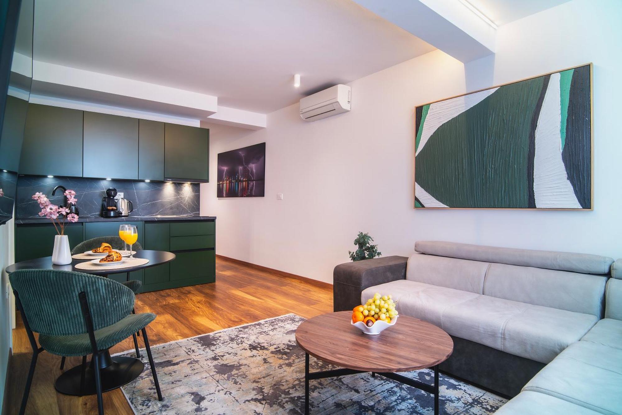 D&A Amphitheatre Premium Apartments With Free Parking พูลา ภายนอก รูปภาพ